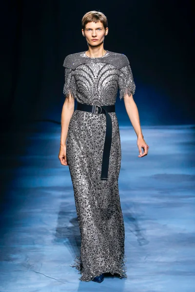 Look 57